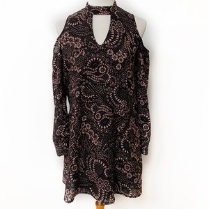 Everly Cold Shoulder Paisley Print Dress